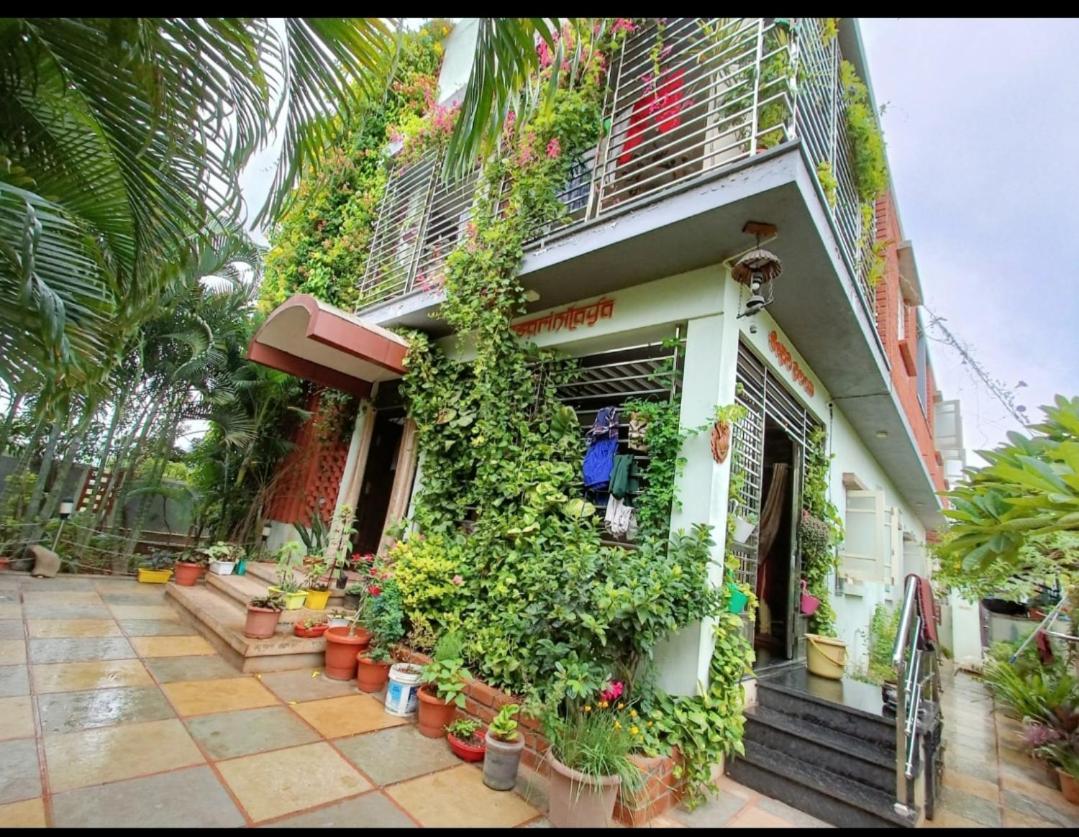 Mango Tree Homestay Hampi Buitenkant foto